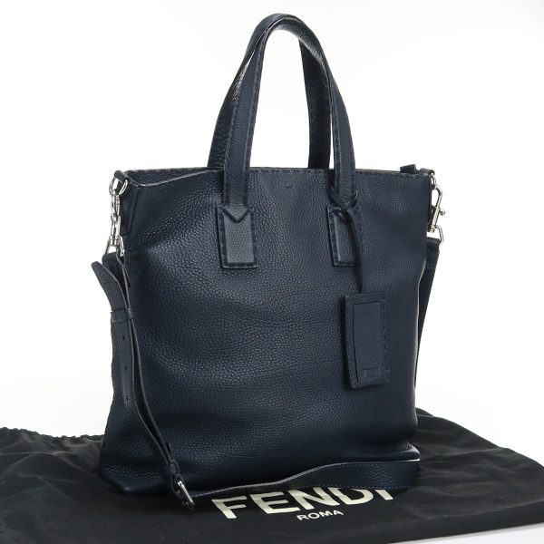 usdfe51088011001 Fendi Selleria Leather Tote Bag Black