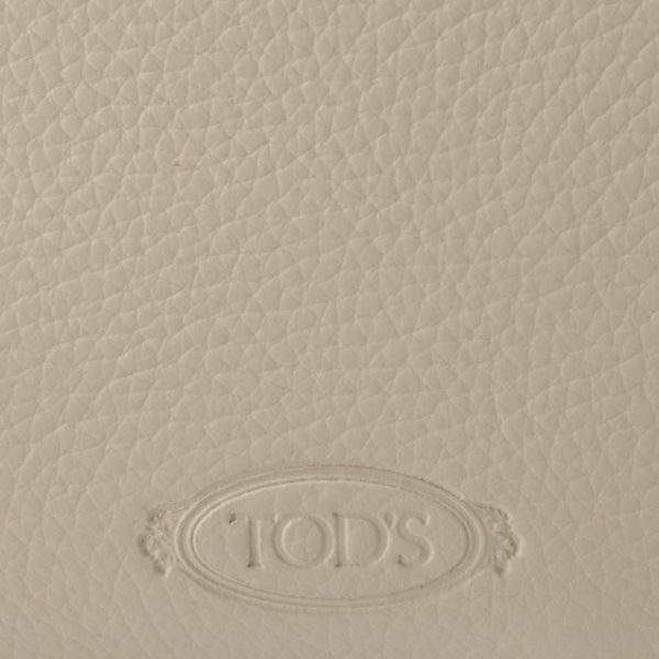 xbwapaa91005o90 4 Tods Mini T Timeless Metal Pendant Tote Bag Cream