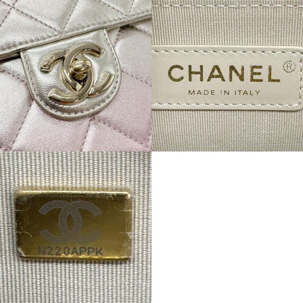 z0859 11 c Chanel Leather Shoulder Bag Silver