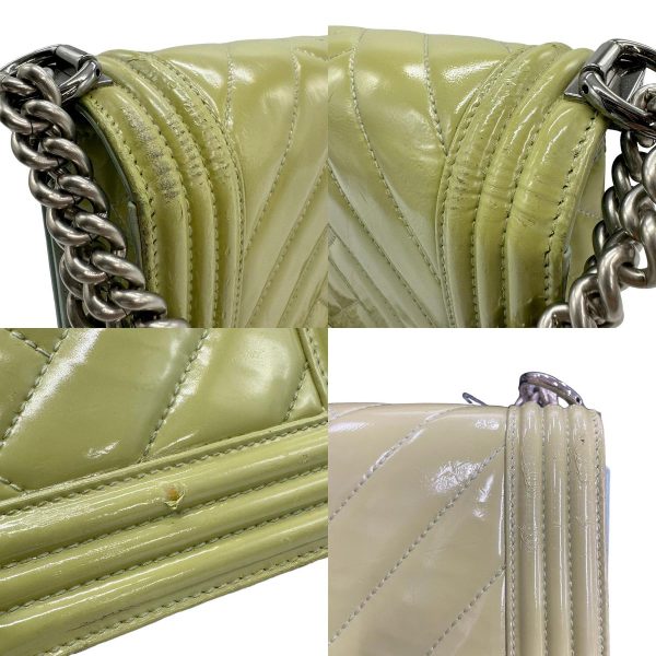 z0946 14 c Chanel Boy Chanel Patent Leather Shoulder Bag Green