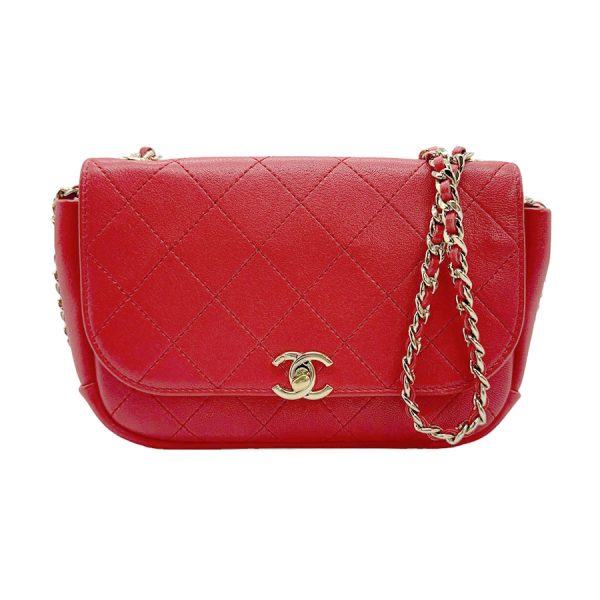 z0949 1 Chanel Leather Shoulder Bag Red