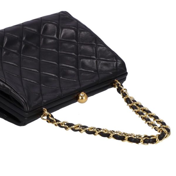 00523 4 Chanel Matelasse Gama Mouth Chain Handbag Lambskin Black