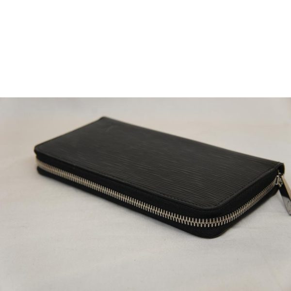 00601 3 Louis Vuitton Zippy Wallet Epi Leather Black