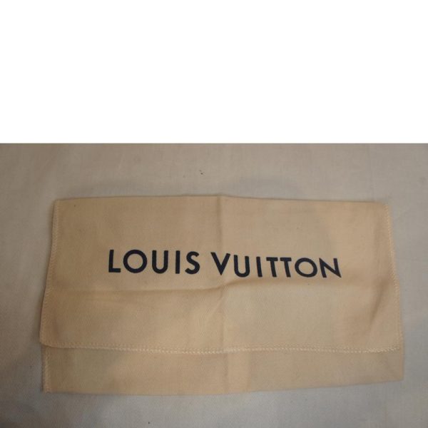 00601 6 Louis Vuitton Zippy Wallet Epi Leather Black