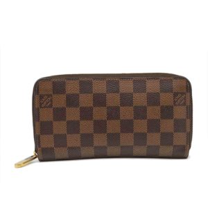 01006 1 Gucci GG Marmont Quilted Small Shoulder Bag