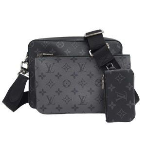 01219 1 GUCCI A4 Compatible MESSENGER Luxurious Leather Shoulder Bag Black