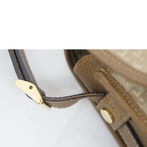 01310 6 Gucci Vintage Canvas Shoulder Bag Beige