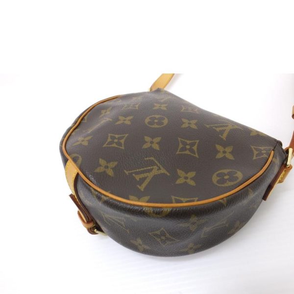 01384 8 Louis Vuitton Tamblanc Monogram Shoulder Bag Brown