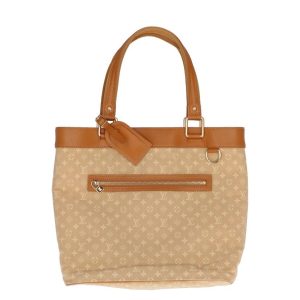 01391 1 GUCCI GG Marmont Quilted Mini Bag Beige