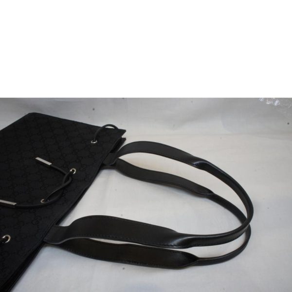 01921 4 Gucci GG Canvas Black Handbag