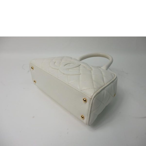 01955 3 Chanel Cocomark Mini Boston Bag Caviar Skin White