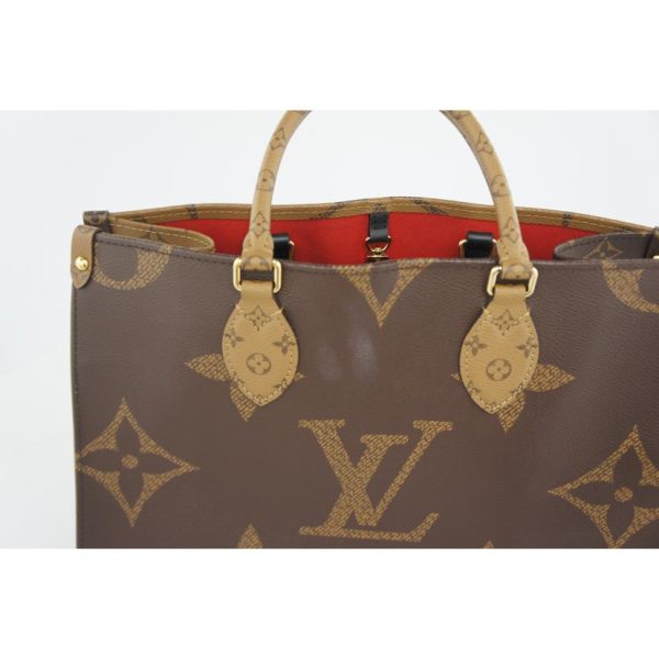 02444 7 Louis Vuitton On The Go MM Monogram Reverse Tote Brown