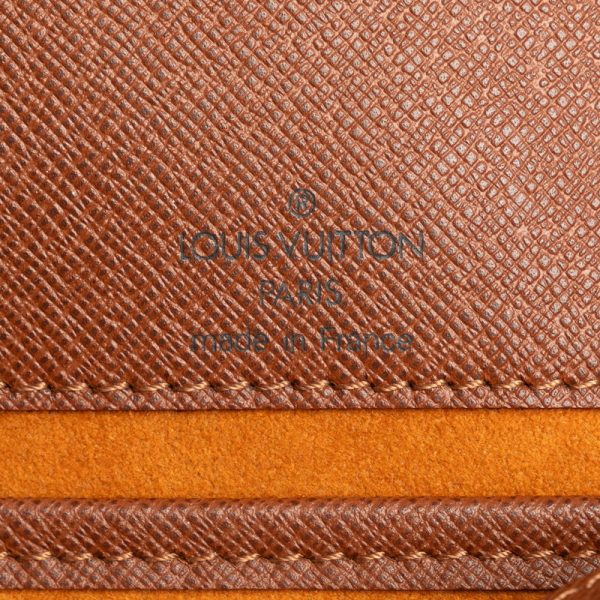 027iuqehom1r5lbx 6 Louis Vuitton Monogram Musette Tango Short M51257 Brown