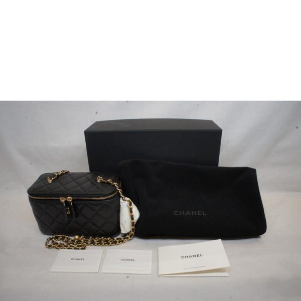 032116 5 Chanel Matrassel Lambskin Chain Vanity Bag