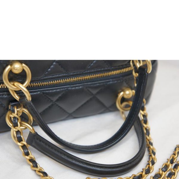 04731 4 Chanel Matra Sera Lambskin Mini Bowling Bag