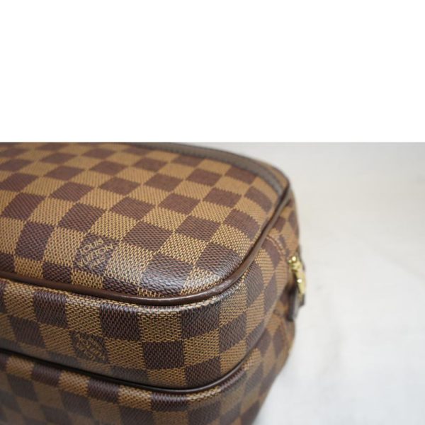 05456 7 Louis Vuitton Reporter Damier Shoulder Bag Brown