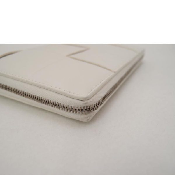 05777 8 Bottega Veneta Cassette Maxi Intrecciato Long Wallet White