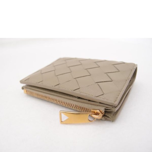 05784 3 Bottega Veneta Intrecciato Bi Fold Wallet Beige