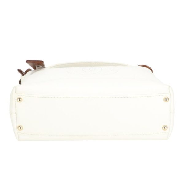 06729 5 Chanel Vintage Caviar Semi Shoulder Bag White