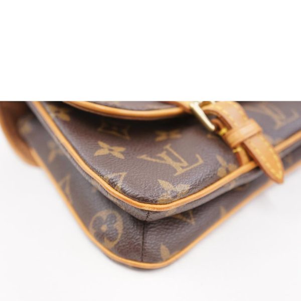 07920 8 Louis Vuitton Marel Bag Monogram