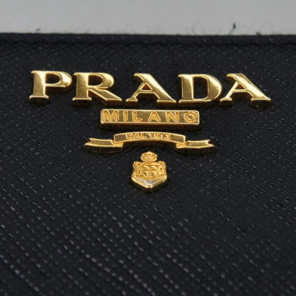 08414 8 Prada Round Zipper Long Wallet Bag Black