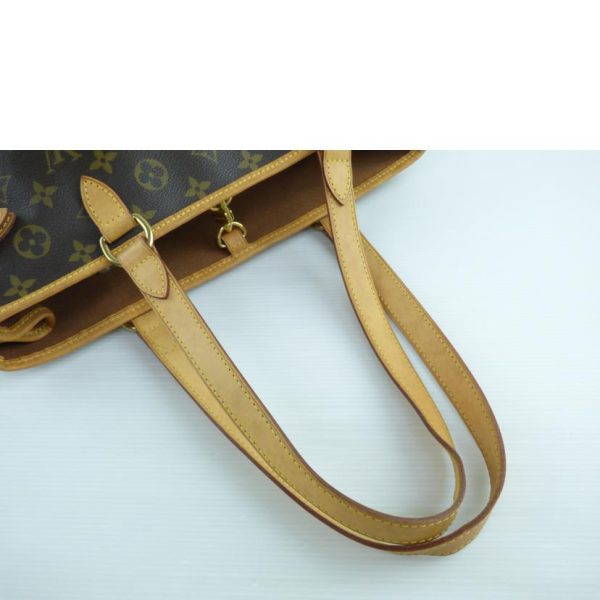 09084 4 Louis Vuitton Batignolles Horizontal Monogram Handbag Brown