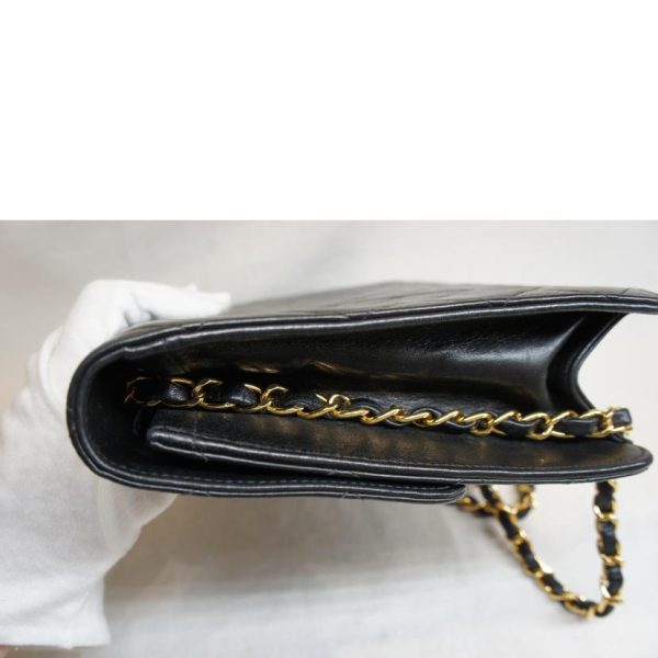 09215 8 Chanel Push Lock Lamb Chain Shoulder Bag Black