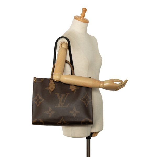 0n7xim7a4wdrg17n 8 Louis Vuitton Giant Reverse On the Go MM Bag M45321 Brown