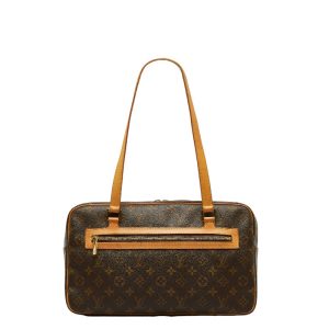 1 0121199 1 Louis Vuitton Rock Me MM