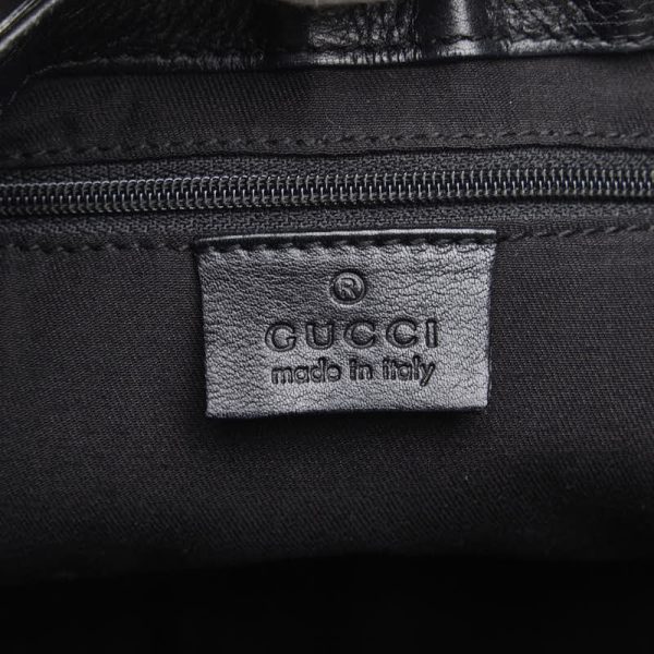 1 0131015 9 Gucci Abbey One Shoulder Bag Black Enamel