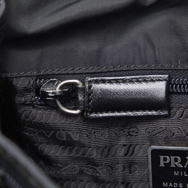 1 0133386 6 PRADA Triangle Logo Plate Crossbody Shoulder Bag Black Nylon Leather