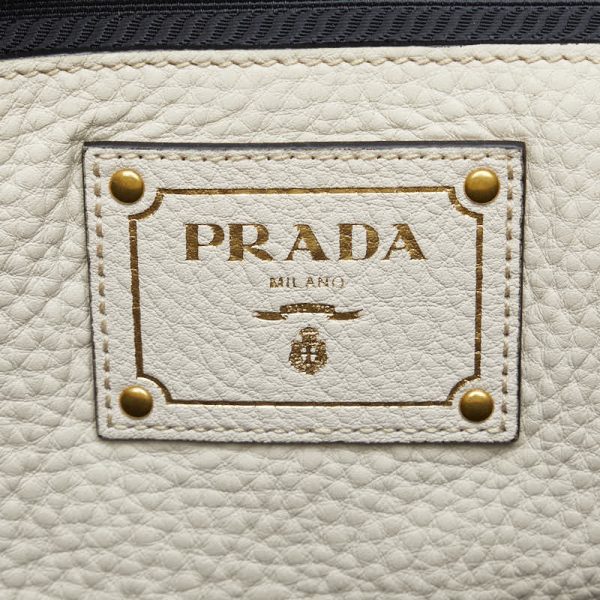 1 0136846 8 Prada Handbag Shoulder Bag 2WAY BN2673 White Leather