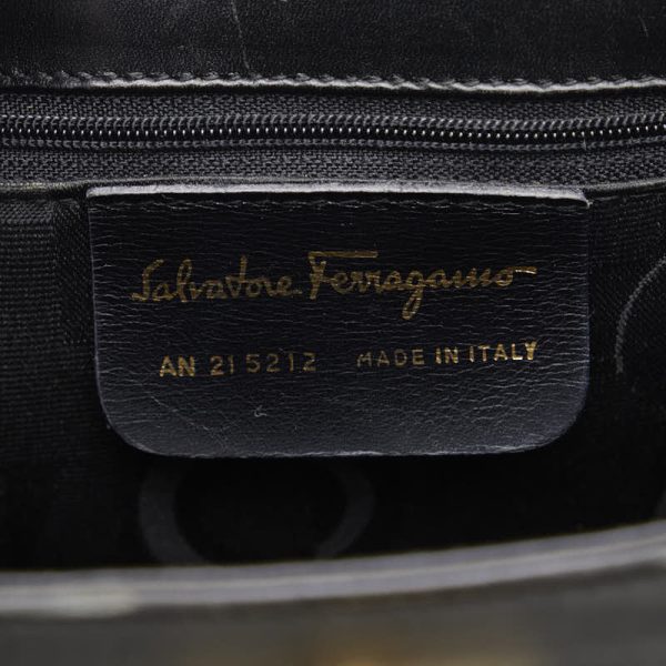 1 0140283 10 Salvatore Ferragamo Studded Tote Bag AN 21 5212 Black Leather