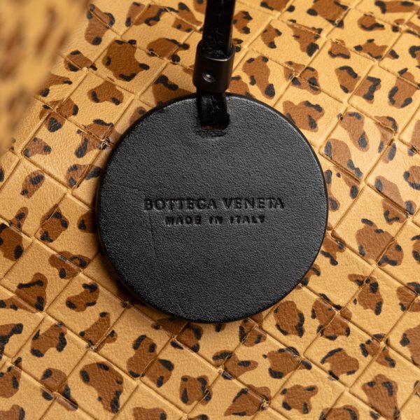 1 0143578 6 Bottega Veneta Intreccio Mirage Tote Leopard Tote Beige Black