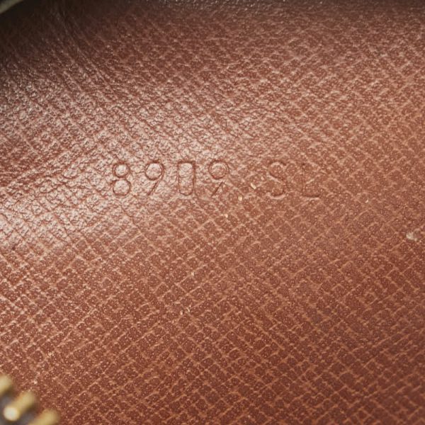 1 0145196 11 Louis Vuitton Danube Shoulder Bag M45266 Brown Leather