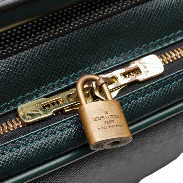 1 0147339 7 Louis Vuitton Taiga Satellite 53 Carry Suitcase M30094 Green