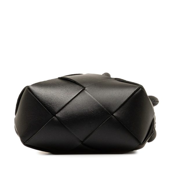 1 0149607 4 Bottega Veneta Intrecciato Cassette Shoulder Bag Black