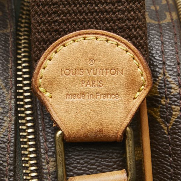 1 0151511 9 Louis Vuitton Monogram Reporter PM Shoulder Bag Brown