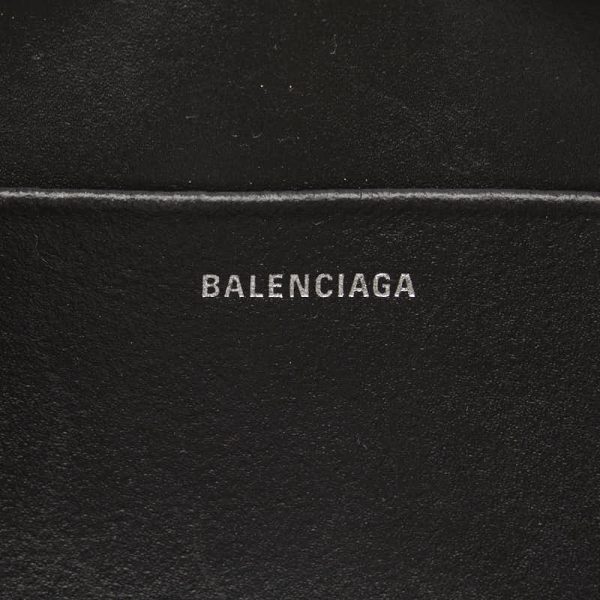 1 0151992 8 Balenciaga Everyday Bag Camera Bag White