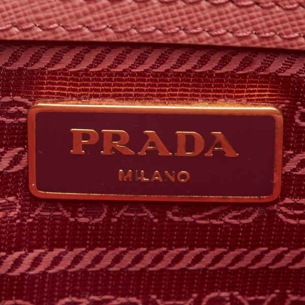 1 0153704 8 Prada Triangle Logo Plate Saffiano Shoulder Bag Pink