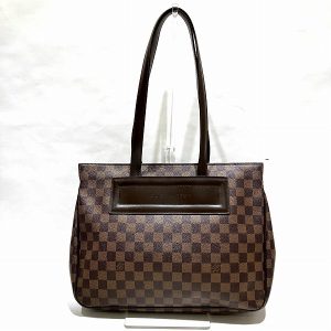 100302050a700794 1 Gucci Marmont Black Mini GG Shoulder Bag