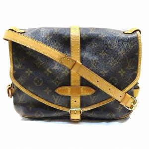 CREATOR gd jpeg v10 using IJG JPEG v62 quality = 100 Gucci GG Marmont Quilted Small Shoulder Bag