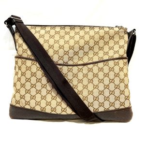 100303010ae00022 1 Louis Vuitton Soufflot NV BB Monogram Bag Noir