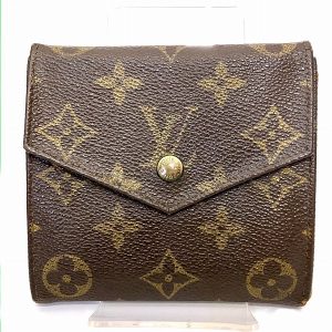 100303070af00053 1 Gucci GG Shoulder Bag