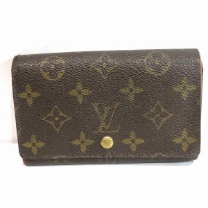 100303110ab00024 1 Louis Vuitton Trio Messenger Shoulder Bag Damier Graphite 3D