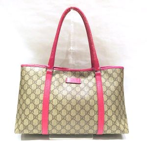 1003031409e00071 1 Louis Vuitton Noe Nomad