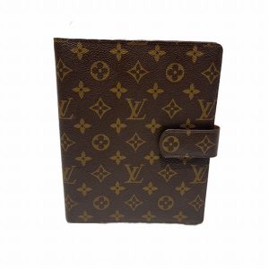 1003033109e00035 1 Louis Vuitton Taiga Veraia Clutch Bag Ardoise