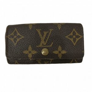 1003034309200008 1 Louis Vuitton Pochette Voyage Taiga Noir Pouch