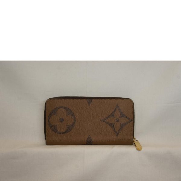 10211 2 Louis Vuitton Zippy Wallet Monogram Giant Reverse Wallet Brown