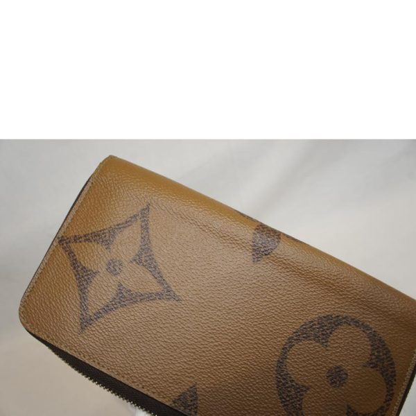 10211 6 Louis Vuitton Zippy Wallet Monogram Giant Reverse Wallet Brown